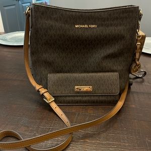 Michael Kors Crossbody and wallet